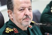 نشست خبری سرپرست وزارت دفاع با خبرنگاران