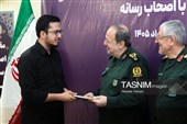 نشست خبری سرپرست وزارت دفاع با خبرنگاران
