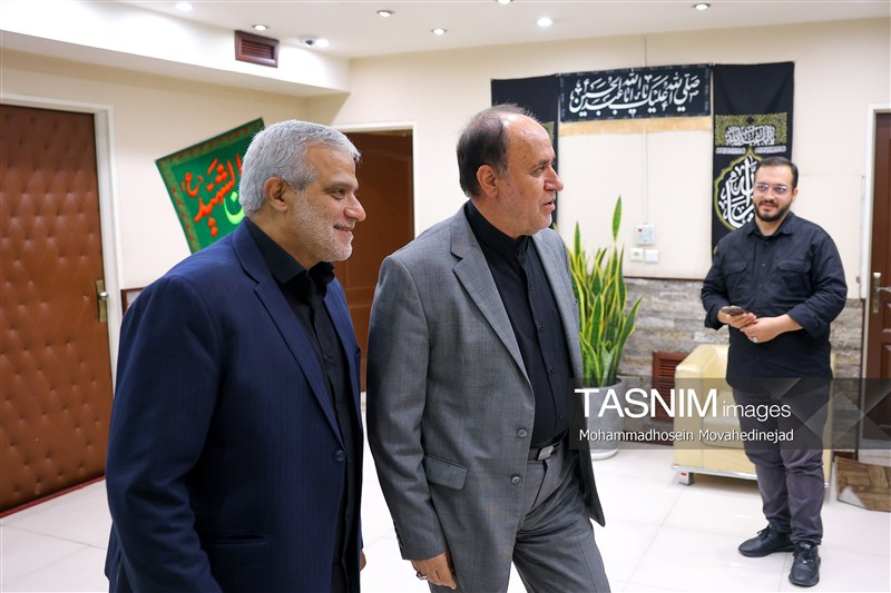 بازدید نایب‌رئیس مجلس شورای اسلامی از خبرگزاری تسنیم