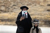 هم‌قدم با زائران پیاده امام رضا (ع) 