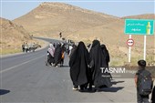 هم‌قدم با زائران پیاده امام رضا (ع) 