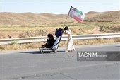 هم‌قدم با زائران پیاده امام رضا (ع) 