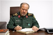 پیام تبریک سرپرست وزارت دفاع به فرماندهان جدید نیرو‌های مسلح
