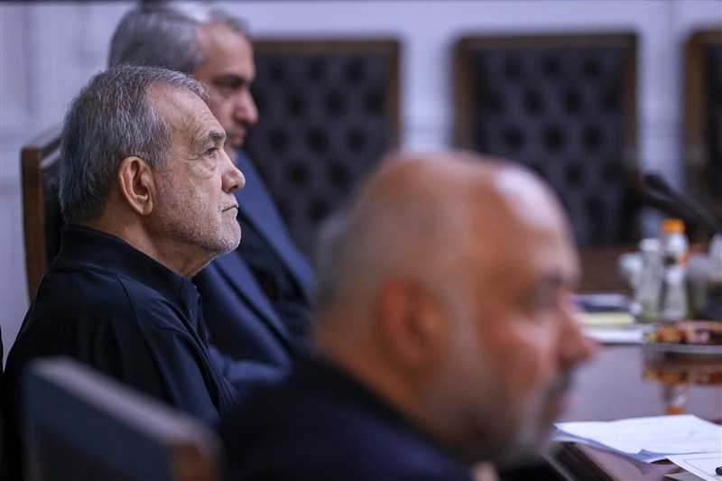 President Urges Transparency in Economic Policymaking
