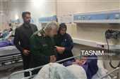 عیادت فرمانده سپاه خراسان جنوبی از مجروحان واژگونی اتوبوس