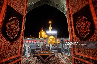 أجواء الحرم الرضوی المطهر فی لیلة ذکرى رحیل الرسول الأکرم (ص) واستشهاد الإمام الحسن المجتبى (ع)