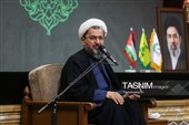 عزاداری زائران حرم بانوی کرامت در سوگ پیامبر اکرم(ص)