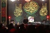 عزاداری زائران حرم بانوی کرامت در سوگ پیامبر اکرم(ص)