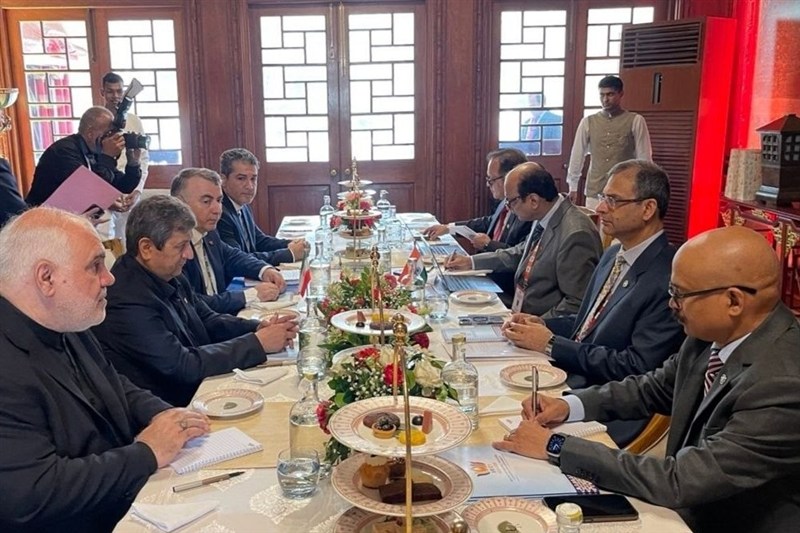 Top Bankers Discuss Boosting Iran-India Monetary Cooperation