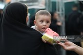 حال وهوای خدمتگزاران ایران امام رضا(ع) در عرصه میدان شهدای مشهد