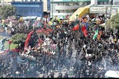 Иранцы проводят траурные церемонии в память о кончине Пророка и мученической смерти Имама Хассана