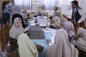 دانش‌آموزان افغان یاد رهبر شهید و شهدای «میناب» را گرامی داشتند