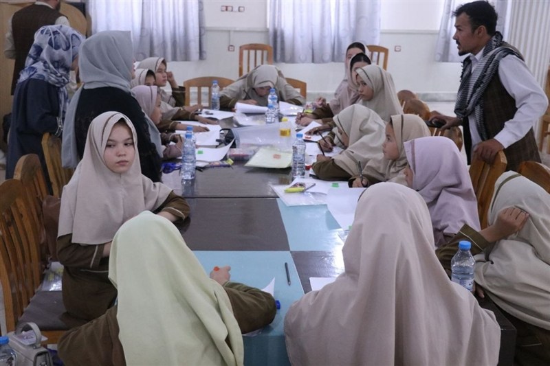 کشور افغانستان , جمهوری اسلامی ایران , نقاشی , مدرسه شجره طیبه میناب , رهبر انقلاب ,
