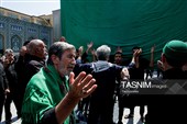 حال و هوای حرم مطهر رضوی در روز رحلت پیامبر اکرم و شهادت امام حسن مجتبی(ع)