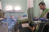 عیادت خادمیاران رضوی از بیماران در بیمارستان‌های استان مرکزی