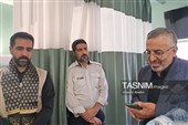 عیادت خادمیاران رضوی از بیماران در بیمارستان‌های استان مرکزی