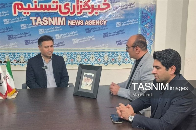 اسلام محمدی، مدیرعامل منطقه آزاد اردبیل در دفتر تسنیم به روایت تصویر