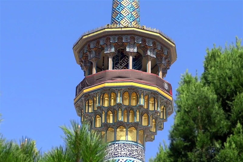 گلدسته های حرم مطهر حضرت امام رضا (ع) در روز شهادت
