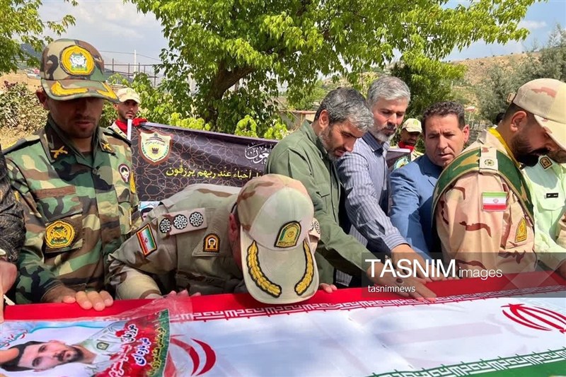 اخبار سقز , اخبار بانه , اخبار استان کردستان , مرزبانی جمهوری اسلامی ایران , شهید , خانواده شهدا ,