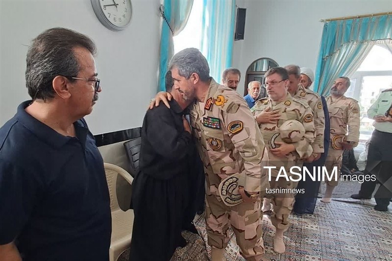 اخبار سقز , اخبار بانه , اخبار استان کردستان , مرزبانی جمهوری اسلامی ایران , شهید , خانواده شهدا ,