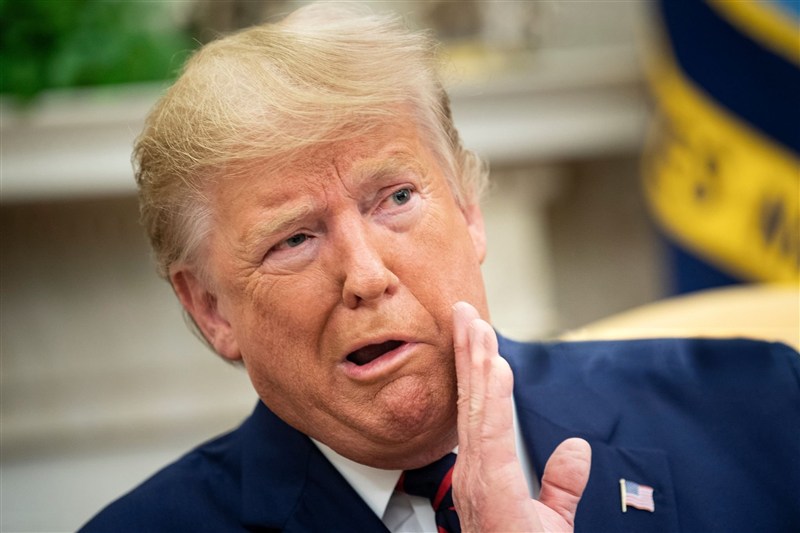 Deputy FM Hits Back at Trump, Reasserts Iran’s Control over Strait of Hormuz