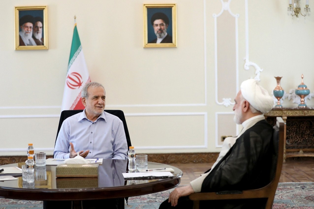 قوای سه گانه , محمدباقر قالیباف , مسعود پزشکیان | پزشکیان , حجت الاسلام و المسلمین غلامحسین محسنی اژهای ,