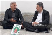 دیدار فرماندار مریوان با خانواده شهدا و آزادگان+تصویر