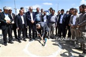 بازدید خبرنگاران  از شهرک مسکن ملی کشور در اردبیل