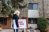 Рынок жилья в США под давлением дорогой ипотеки: продажи резко сократились