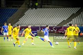 دیدار تیم‌های فوتبال فجرسپاسی شیراز و صنعت نفت آبادان