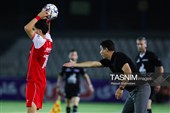 دیدار تیم‌های فوتبال پرسپولیس - استقلال خوزستان