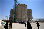 بازدید خبرنگاران از کارخانه آرد همدان