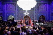 حضور مردم عزادار بر مزار مطهر رهبر شهید انقلاب اسلامی همزمان با چهلمین شب تدفین