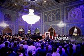 حضور مردم عزادار بر مزار مطهر رهبر شهید انقلاب اسلامی همزمان با چهلمین شب تدفین