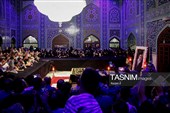 حضور مردم عزادار بر مزار مطهر رهبر شهید انقلاب اسلامی همزمان با چهلمین شب تدفین