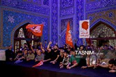 حضور مردم عزادار بر مزار مطهر رهبر شهید انقلاب اسلامی همزمان با چهلمین شب تدفین