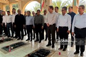 آغاز هفته دولت در استان بوشهر با ادای احترام به شهدا