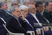 الرئیس الإیرانی وأعضاء الحکومة یجددون العهد مع مبادئ الإمام الراحل