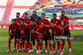دیدار تیم‌های فوتبال تراکتور و پرسپولیس
