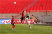 دیدار تیم‌های فوتبال تراکتور و پرسپولیس