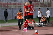 دیدار تیم‌های فوتبال تراکتور و پرسپولیس