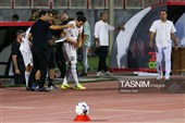 دیدار تیم‌های فوتبال تراکتور و پرسپولیس