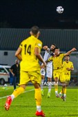 دیدار تیم‌های فوتبال ملوان بندرانزلی و فجر سپاسی