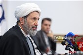 حجت‌الاسلام والمسلمین محمدمهدی ایمانی‌پور در نخستین نشست خبری جایزه دیپلماسی فرهنگی و عمومی جمهوری اسلامی ایران