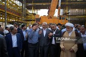 بازدید وزیر اقتصاد از صنایع آسیب‌دیده عسلویه در جنگ رمضان