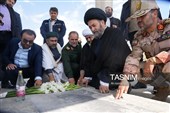 حضور نماینده ولی‌فقیه و فرمانده نظامی و انتظامی استان در عنبران