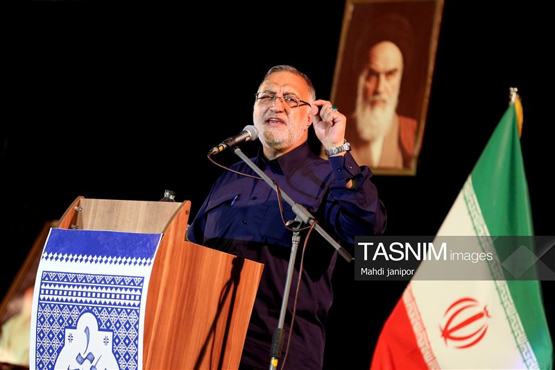 اخبار اصفهان , علیرضا زاکانی , شهردار تهران , آیت‌الله سید علی خامنه‌ای , شهید امام خامنه ای (ره) , آیت الله سید مجتبی خامنه‌ای , رهبر انقلاب , 
