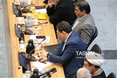 جلسه مشترک شورای اداری و فعالان اقتصادی کرمان با وزیر صمت