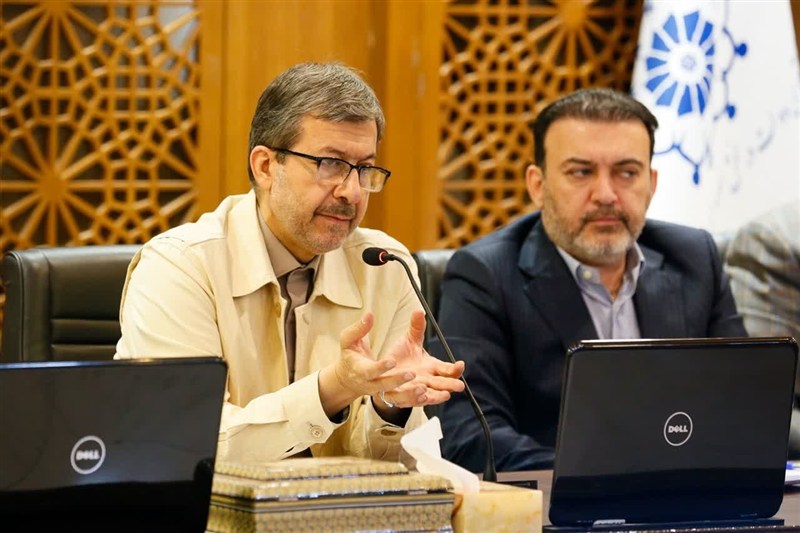 انتقاد تند معاون وزیر کشور از مناطق آزاد؛ خشت اول را اشتباه گذاشتیم اخبار اصفهان , اقتصاد قوی , وزارت اقتصاد , استاندار اصفهان ,