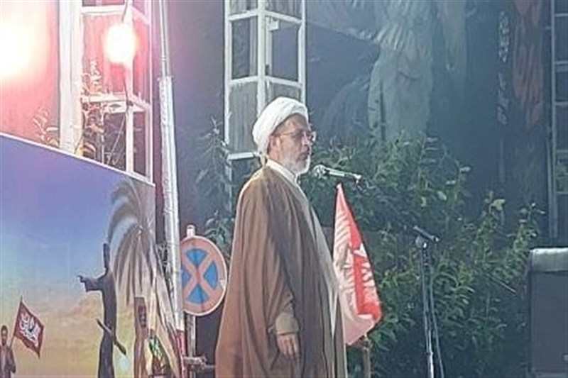 دشمن به دنبال ایجاد اختلاف مذهبی و جنگ داخلی است